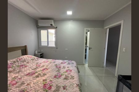 Casa à venda com 230m², 4 quartos e 2 vagas Casa à venda com 230m², 4 quartos e 2 vagasSuíte 1