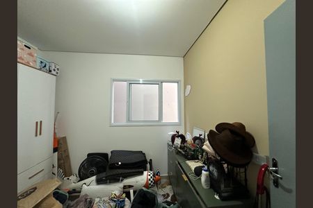 Casa à venda com 230m², 4 quartos e 2 vagas Casa à venda com 230m², 4 quartos e 2 vagasQuarto 2
