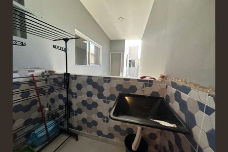 Casa à venda com 230m², 4 quartos e 2 vagas Casa à venda com 230m², 4 quartos e 2 vagasÁrea de Serviço