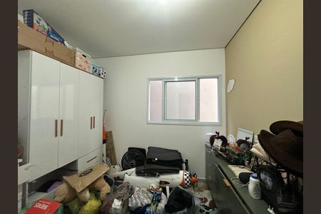 Casa à venda com 230m², 4 quartos e 2 vagas Casa à venda com 230m², 4 quartos e 2 vagasQuarto 2