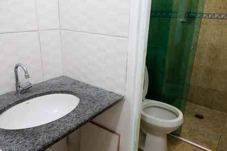 Banheiro de apartamento à venda com 2 quartos, 47m² em Conceicao, Osasco