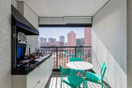 Varanda de apartamento para alugar com 2 quartos, 65m² em Pompeia, São Paulo