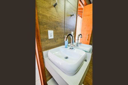 Apartamento à venda com 82m², 2 quartos e 2 vagasBanheiro 2