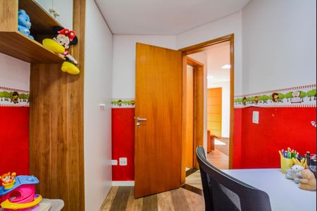 Apartamento à venda com 82m², 2 quartos e 2 vagasQuarto 2