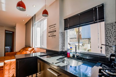 Apartamento à venda com 82m², 2 quartos e 2 vagasCozinha