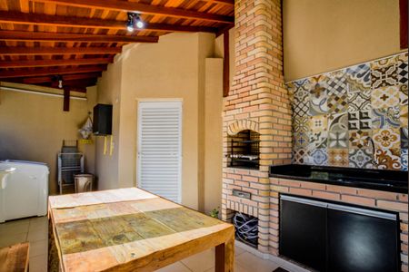 Apartamento à venda com 82m², 2 quartos e 2 vagasÁrea gourmet