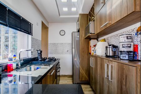 Apartamento à venda com 82m², 2 quartos e 2 vagasCozinha