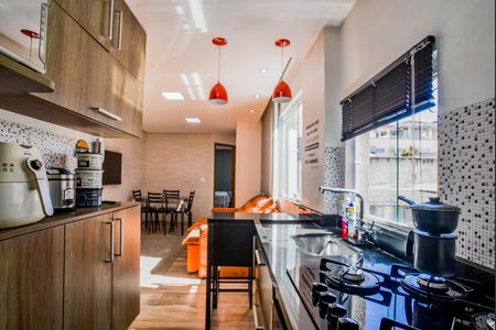 Apartamento à venda com 82m², 2 quartos e 2 vagasCozinha