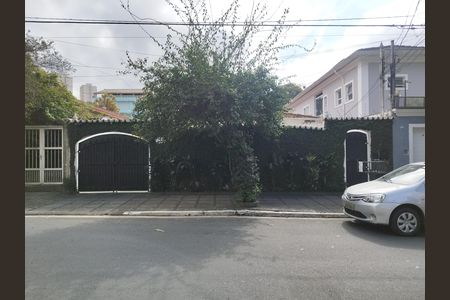 Fachada  de casa à venda com 4 quartos, 568m² em Cursino, São Paulo