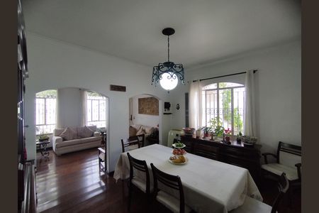 Casa à venda com 4 quartos, 568m² em Cursino, São Paulo