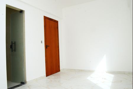 Casa à venda com 135m², 3 quartos e 2 vagasSuíte 2