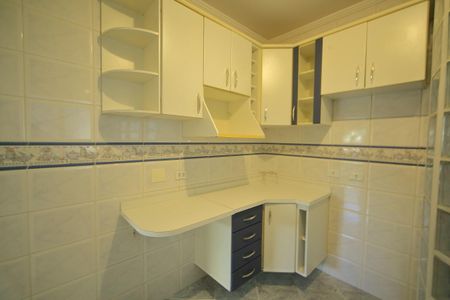Apartamento para alugar com 68m², 3 quartos e 1 vagaCozinha 