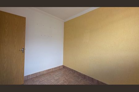 Quarto 2 de apartamento para alugar com 2 quartos, 45m² em Gávea Ii, Vespasiano