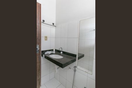 Casa para alugar com 75m², 2 quartos e 1 vaga