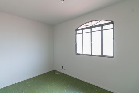 Casa para alugar com 75m², 2 quartos e 1 vaga