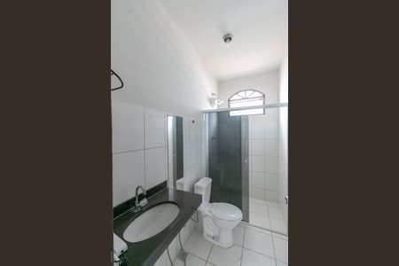 Casa para alugar com 2 quartos, 75m² em Floramar, Belo Horizonte