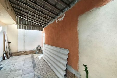 Casa à venda com 72m², 2 quartos e 1 vaga Casa à venda com 72m², 2 quartos e 1 vagaGaragem