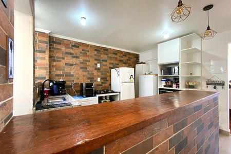 Cozinha de apartamento para alugar com 3 quartos, 90m² em Santa Efigênia, Belo Horizonte