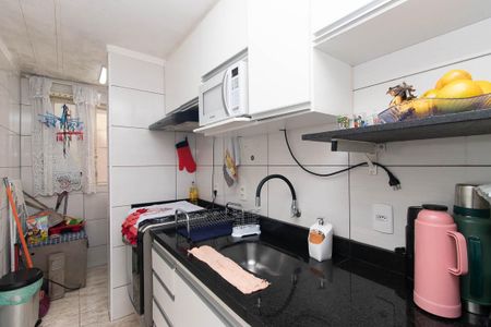 Apartamento para alugar com 48m², 2 quartos e 1 vaga Apartamento para alugar com 48m², 2 quartos e 1 vagaCozinha e Área de Serviço