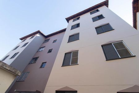 Fachada do bloco de apartamento para alugar com 2 quartos, 48m² em Tucuruvi, São Paulo