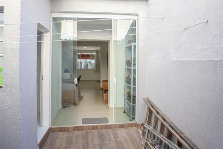 Casa à venda com 160m², 3 quartos e 2 vagas Casa à venda com 160m², 3 quartos e 2 vagasVista do Quarto 3