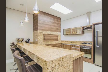 Apartamento à venda com 228m², 3 quartos e 4 vagas