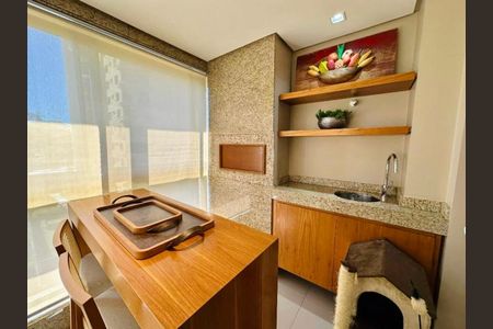 Apartamento à venda com 228m², 3 quartos e 4 vagas