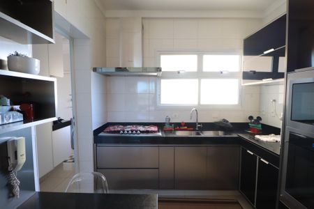 Apartamento para alugar com 200m², 3 quartos e 1 vagaCozinha 