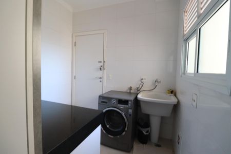 Área de serviço  de apartamento para alugar com 3 quartos, 200m² em Jardim Nova Alianca Sul, Ribeirão Preto