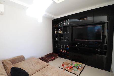 Apartamento para alugar com 200m², 3 quartos e 1 vagaSala 2