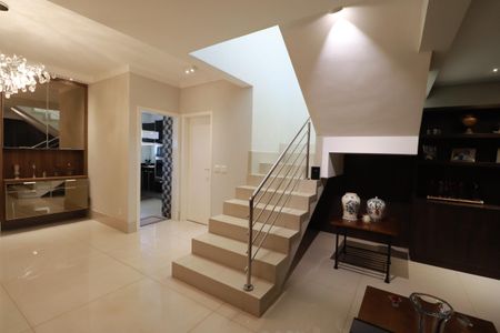 Apartamento para alugar com 200m², 3 quartos e 1 vagaSala