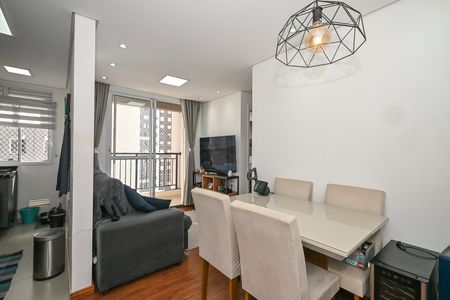 Sala de apartamento para alugar com 2 quartos, 43m² em Jardim Monte Alegre, Taboão da Serra