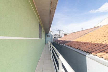 Área externa de casa à venda com 3 quartos, 230m² em Cajuru, Curitiba
