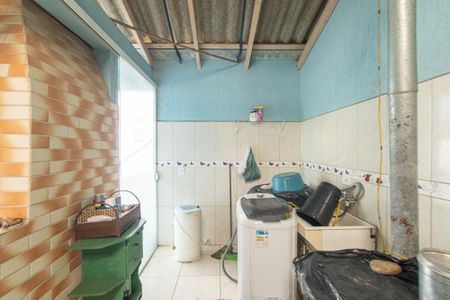 Casa à venda com 230m², 3 quartos e 1 vagaÁrea de Serviço