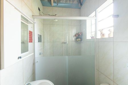 Casa à venda com 230m², 3 quartos e 1 vagaBanheiro de serviço