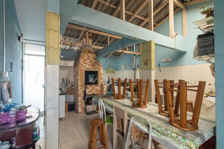Casa à venda com 230m², 3 quartos e 1 vagaVaranda gourmet
