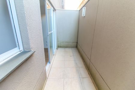 Studio à venda com 26m², 1 quarto e sem vaga Studio à venda com 26m², 1 quarto e sem vagaQuintal