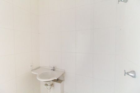 Banheiro de kitnet/studio à venda com 1 quarto, 26m² em Jardim Helena, São Paulo