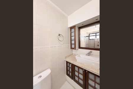 Banheiro da Suíte de apartamento para alugar com 3 quartos, 93m² em Jardim Messina, Jundiaí