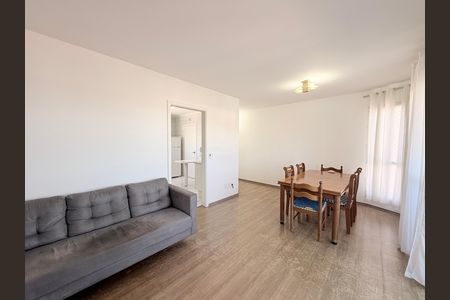 Sala de apartamento para alugar com 3 quartos, 93m² em Jardim Messina, Jundiaí