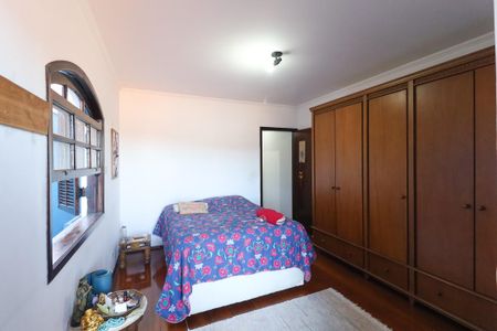 Casa para alugar com 227m², 3 quartos e 8 vagas