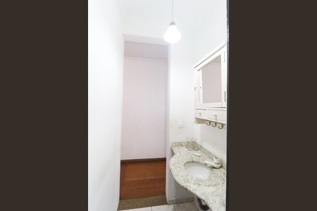 Casa para alugar com 227m², 3 quartos e 8 vagas