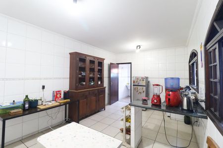 Casa para alugar com 227m², 3 quartos e 8 vagas