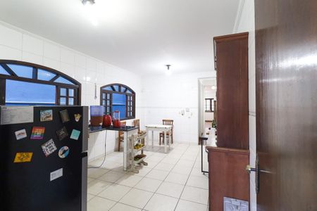 Casa para alugar com 227m², 3 quartos e 8 vagas