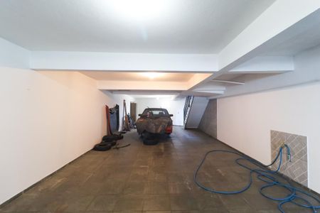 Casa para alugar com 227m², 3 quartos e 8 vagas