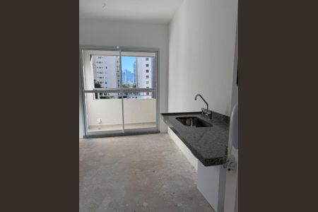 Sala / Cozinha de apartamento à venda com 1 quarto, 24m² em Vila Nova Conceição, São Paulo
