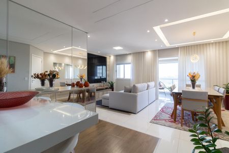 Apartamento à venda com 3 quartos, 108m² em Vila Pirajussara, São Paulo