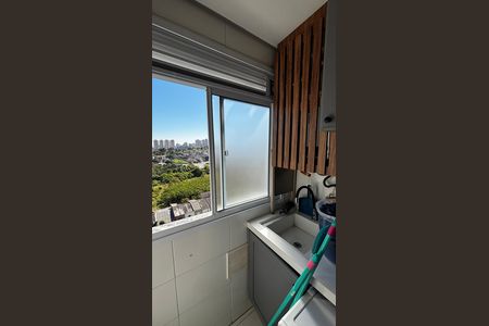 Apartamento para alugar com 43m², 2 quartos e 1 vaga Apartamento para alugar com 43m², 2 quartos e 1 vagaCozinha e Área de Serviço