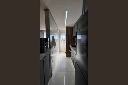Apartamento para alugar com 43m², 2 quartos e 1 vaga Apartamento para alugar com 43m², 2 quartos e 1 vagaCozinha e Área de Serviço