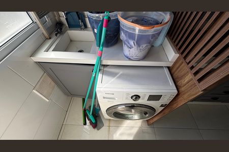 Apartamento para alugar com 43m², 2 quartos e 1 vaga Apartamento para alugar com 43m², 2 quartos e 1 vagaCozinha e Área de Serviço
